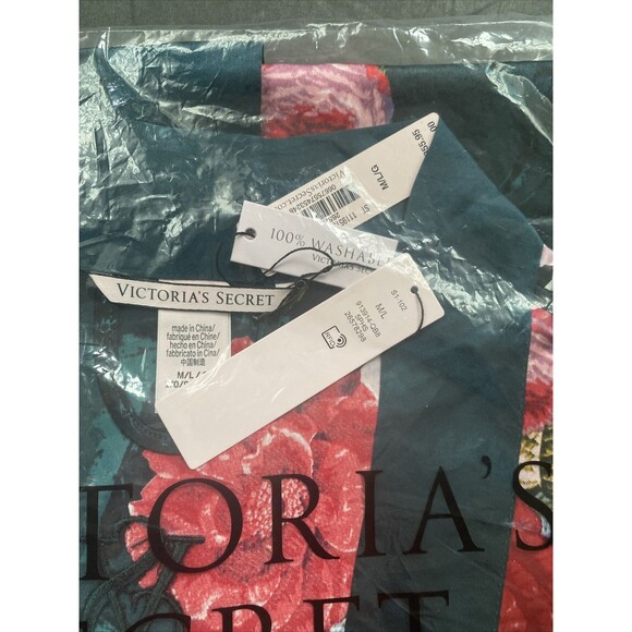 VICTORIA'S SECRET 100% Washable Silk Floral Long Robe Sz M/L Brand NWT $300 - Picture 4 of 4